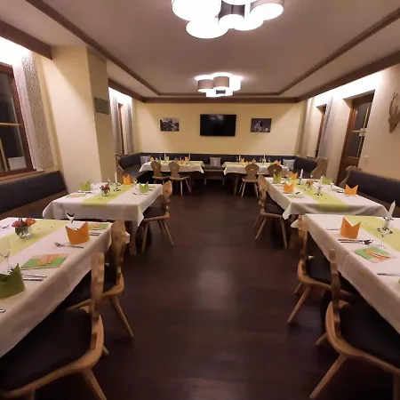 Landgasthof Frankenstern Hotel Goessweinstein