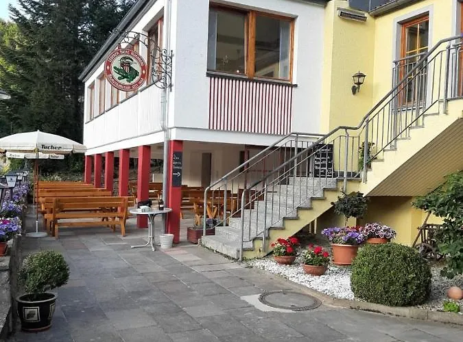 Landgasthof Frankenstern فندق 2*